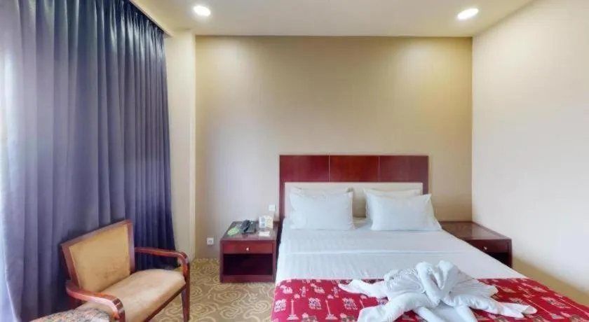 Bed in Narita Classic Hotel