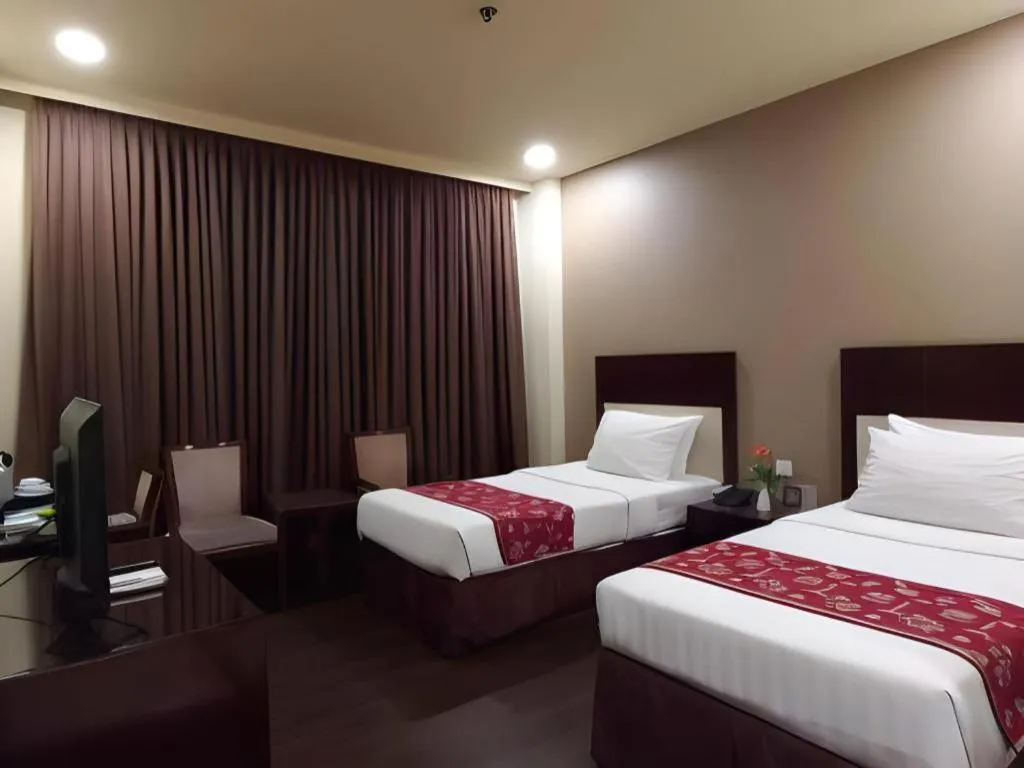 Bed in Narita Classic Hotel