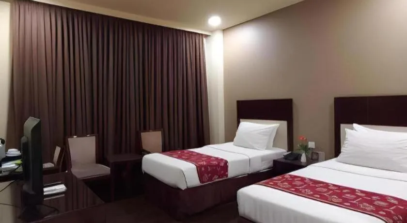 Bed in Narita Classic Hotel