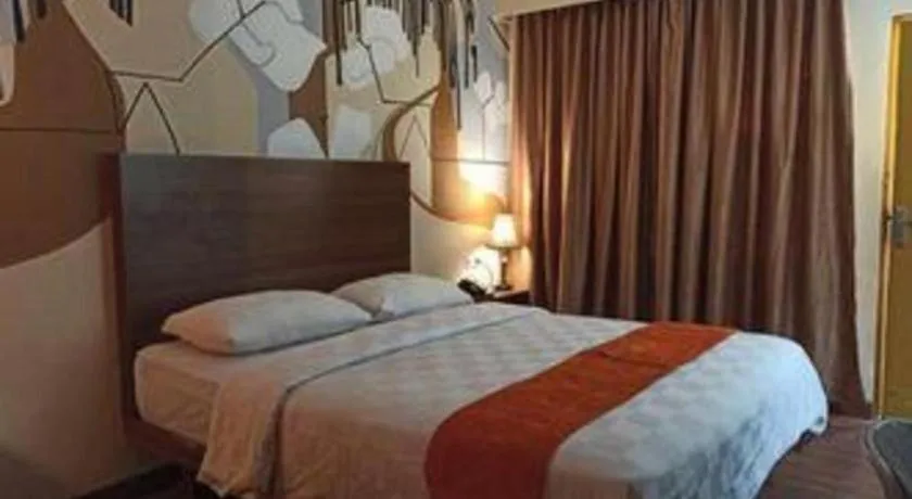 Bed in Satria Wisata Hotel