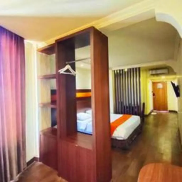 Bed in Satria Wisata Hotel