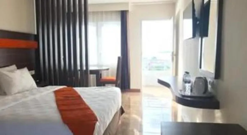 Bed in Satria Wisata Hotel