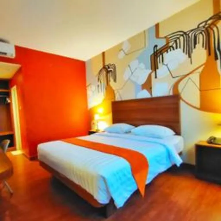 Bed in Satria Wisata Hotel