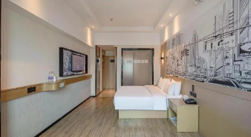 Bed in City Comfort Inn Nanning Railway Station Guangxi University