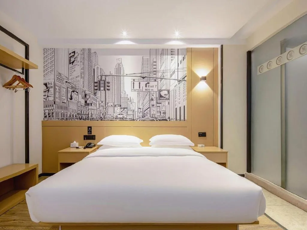 Bed in City Comfort Inn Nanning Railway Station Guangxi University