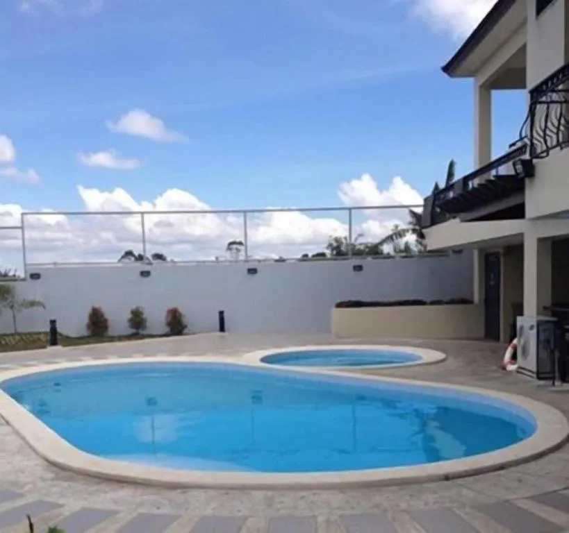 Country Chateau Hotel