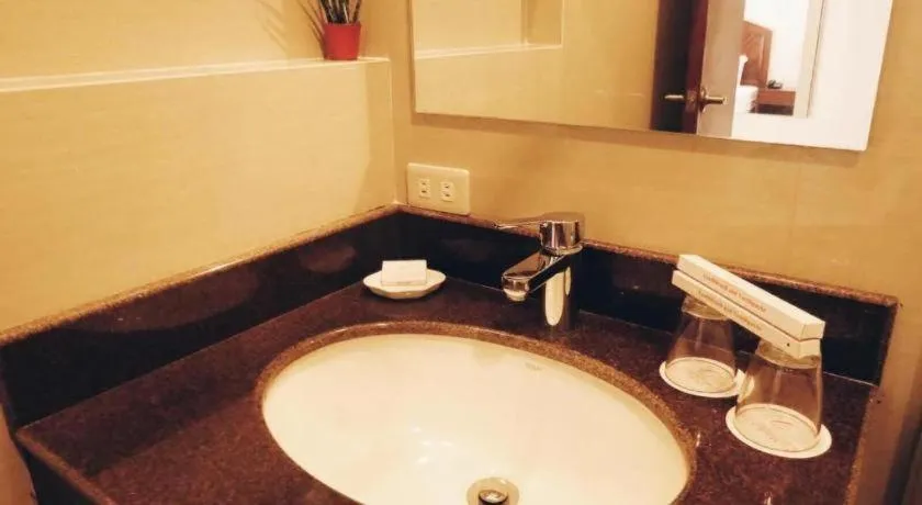 Country Chateau Hotel