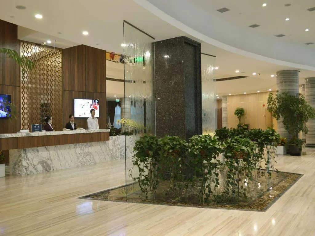 Shanghai Noble Center