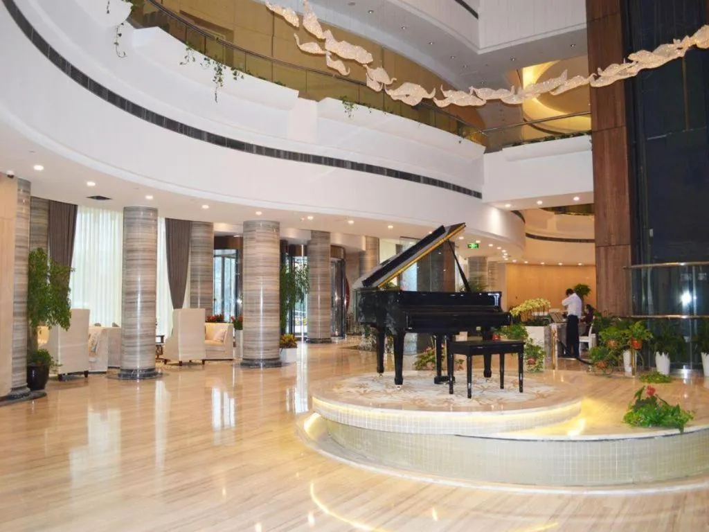 Shanghai Noble Center