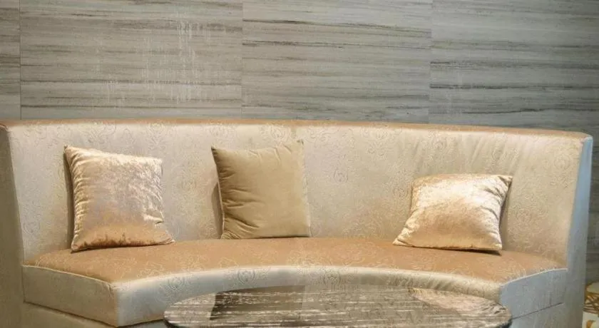 Shanghai Noble Center