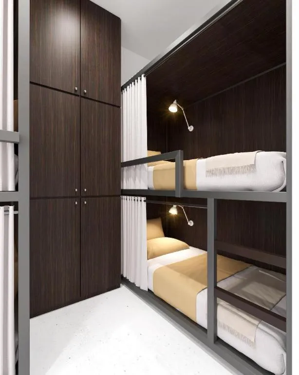 Bed in Capsule@Hive Bugis