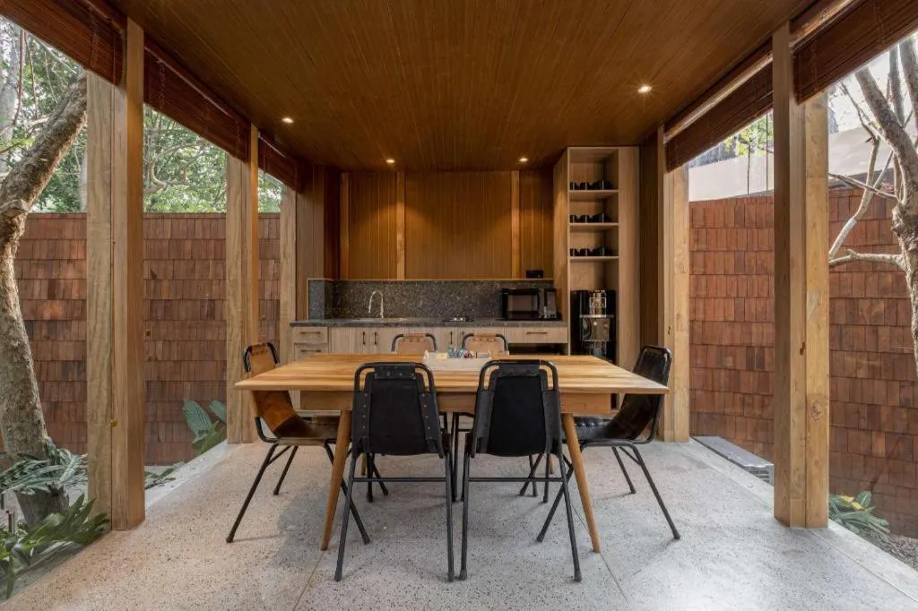 Blackbird Hotel Bandung