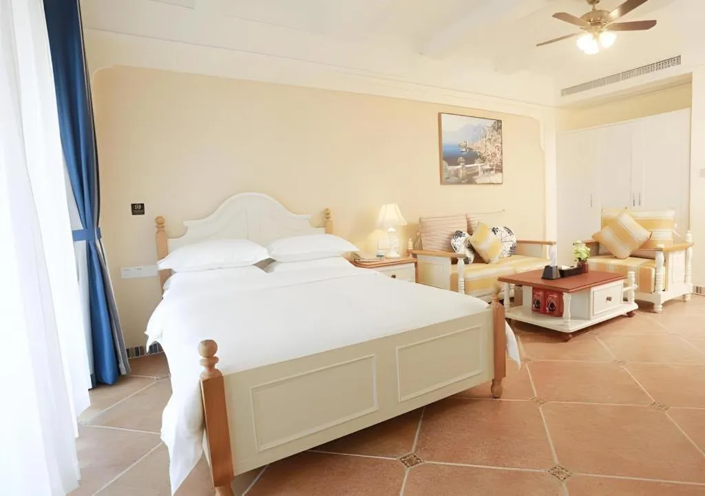 Bed in Poltton International Service Apartment Fujian Changtai Mayangxi