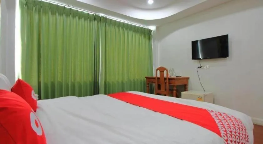 Bed in Diamond Sweet Hotel