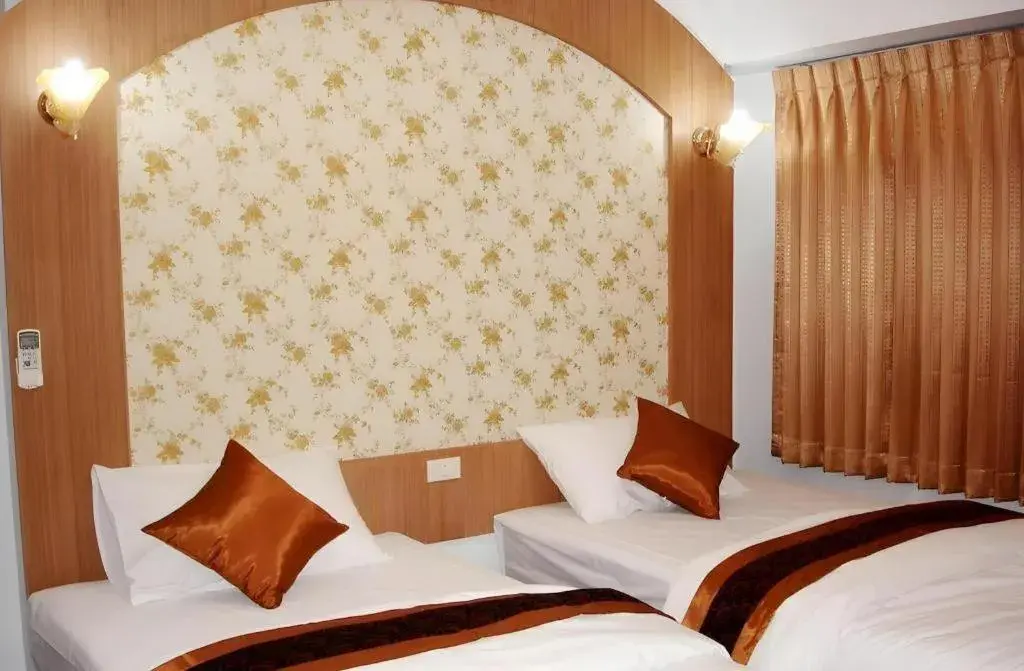 Bed in Diamond Sweet Hotel Bed in Diamond Sweet Hotel