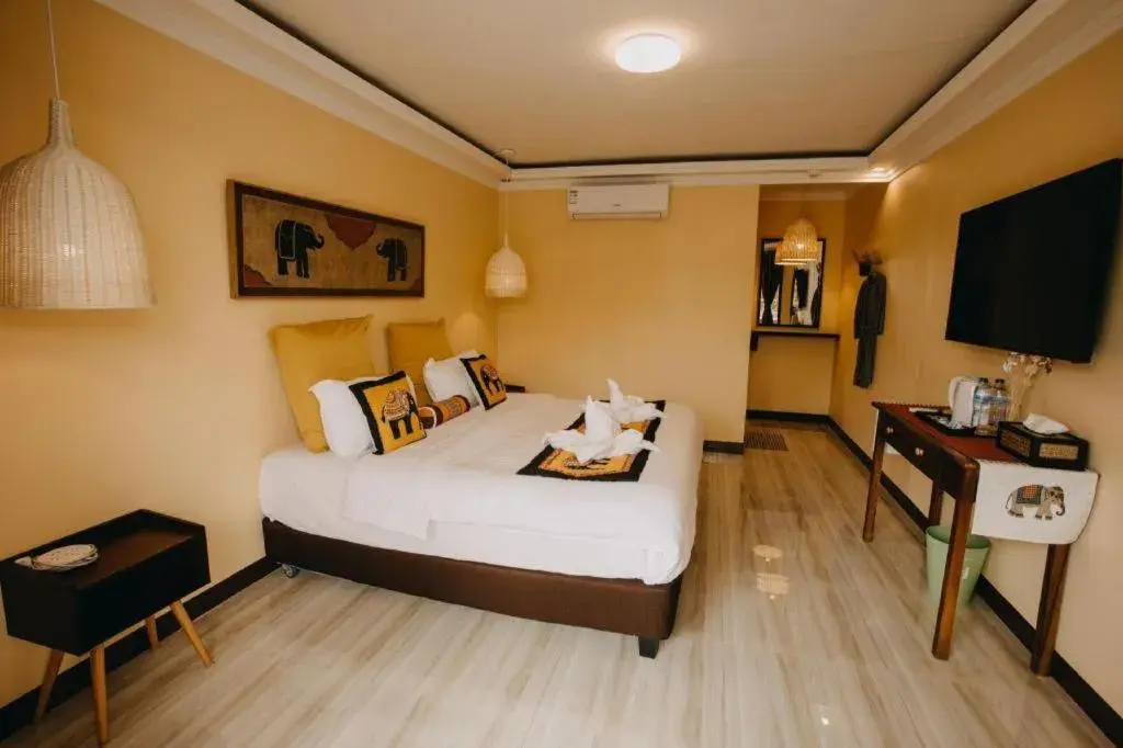 Bed in Keep Diving Resort Bohol Bed in Keep Diving Resort Bohol