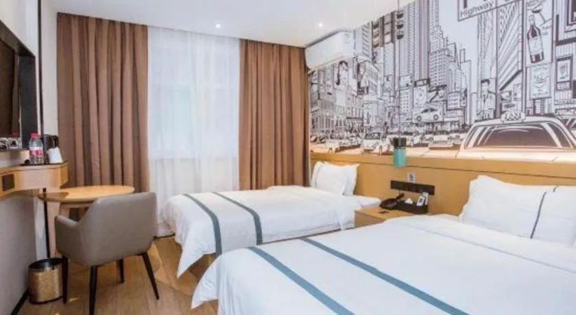 Bed in City Comfort Inn Sanya Sanya Bay Walking Street