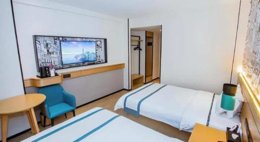 Bed in City Comfort Inn Sanya Sanya Bay Walking Street