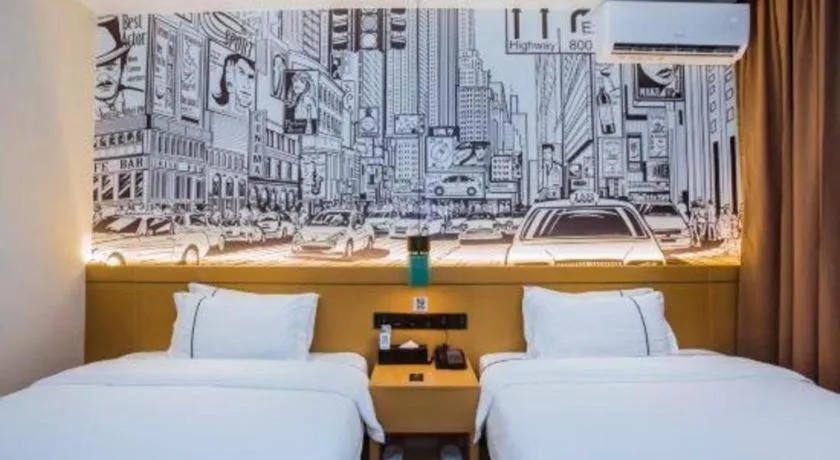 Bed in City Comfort Inn Sanya Sanya Bay Walking Street