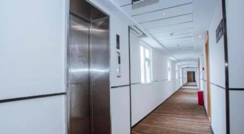 Bed in City Comfort Inn Sanya Sanya Bay Walking Street