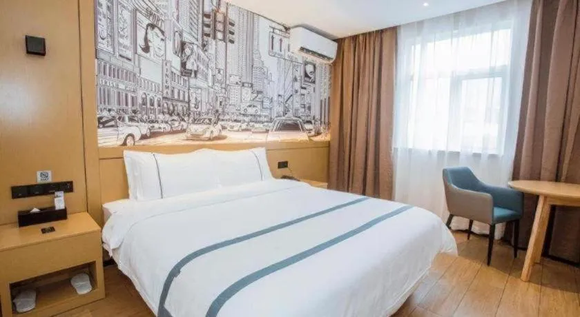 Bed in City Comfort Inn Sanya Sanya Bay Walking Street