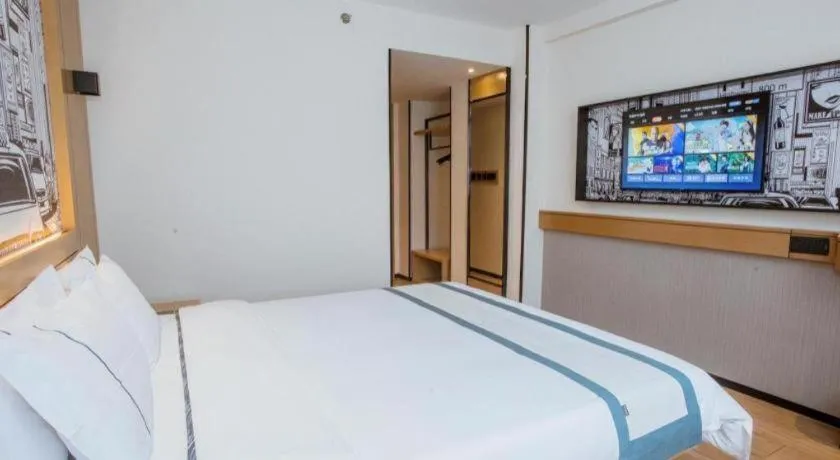 Bed in City Comfort Inn Sanya Sanya Bay Walking Street