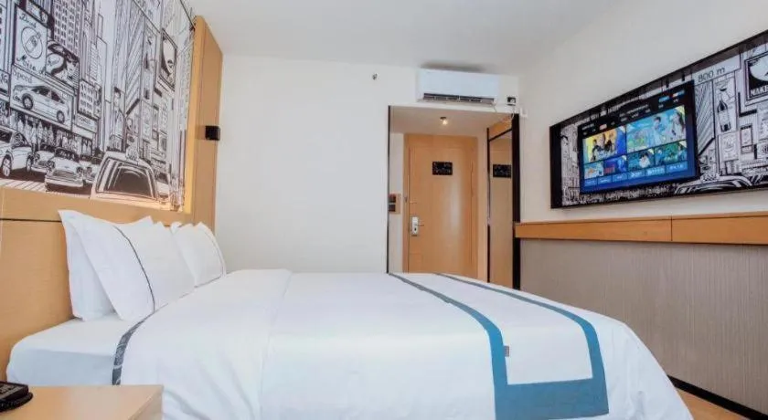 Bed in City Comfort Inn Sanya Sanya Bay Walking Street