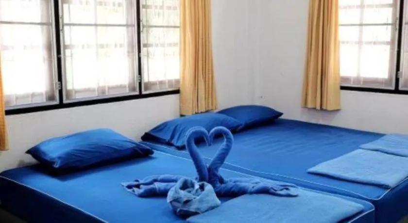 Bed in Paisiri Hotel