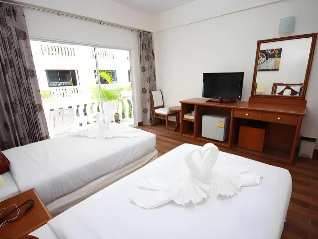 Bed in Paisiri Hotel Bed in Paisiri Hotel