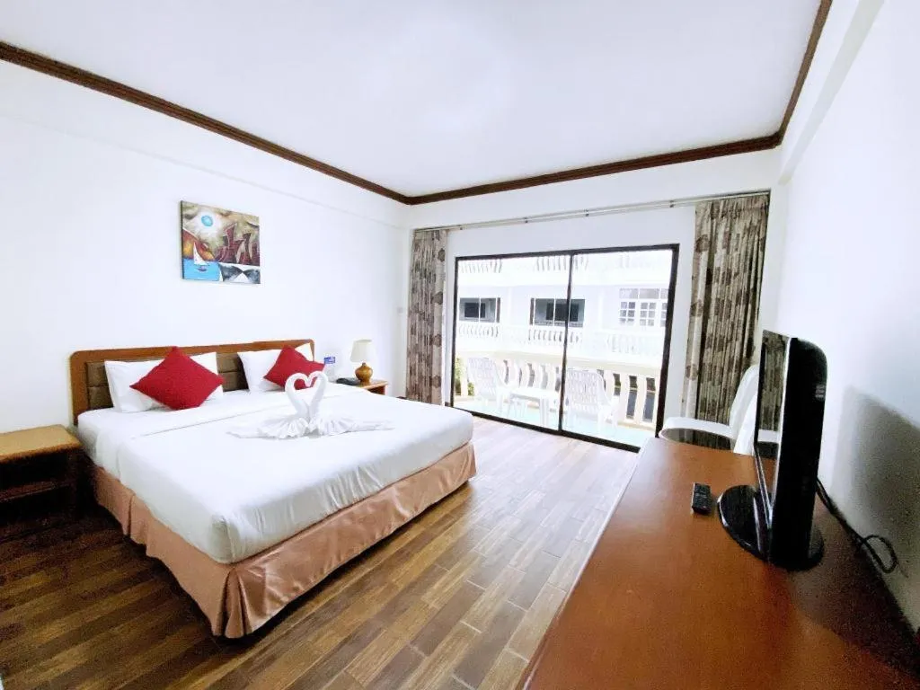 Bed in Paisiri Hotel