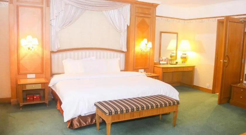 Bed in Noble Jasper Hotel Huizhou
