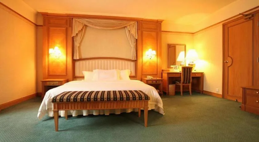 Bed in Noble Jasper Hotel Huizhou