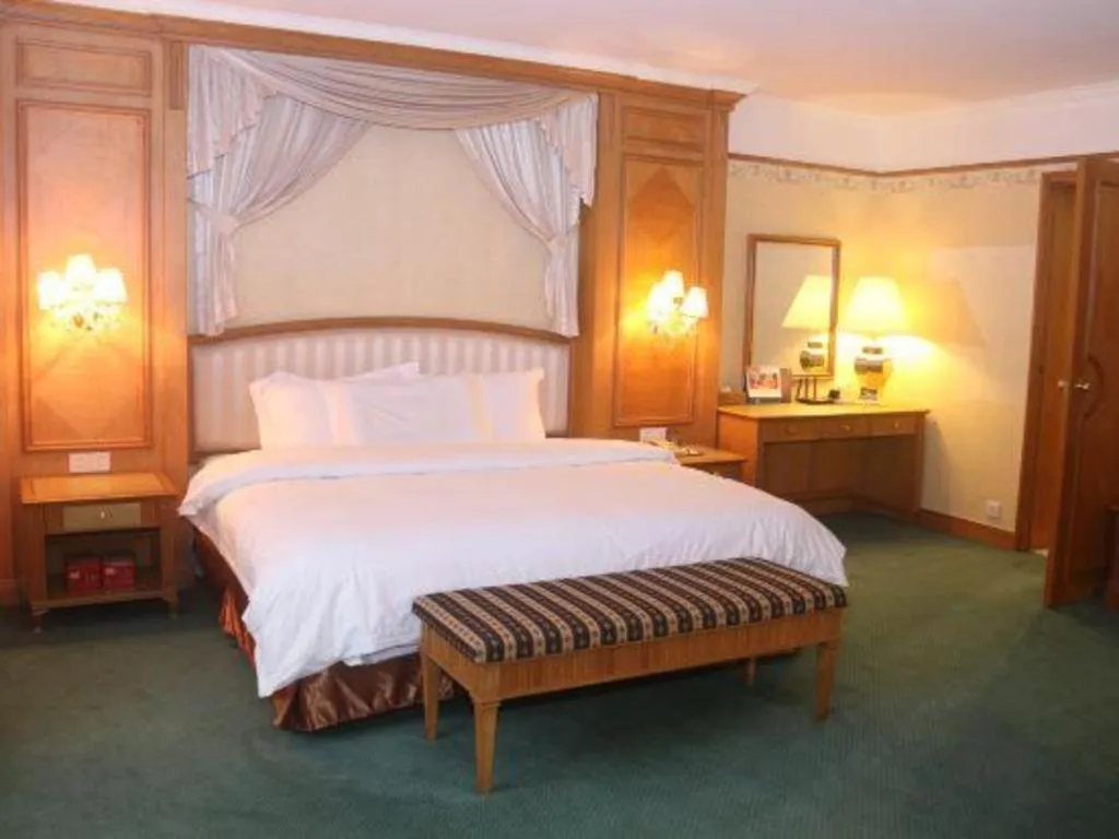 Bed in Noble Jasper Hotel Huizhou