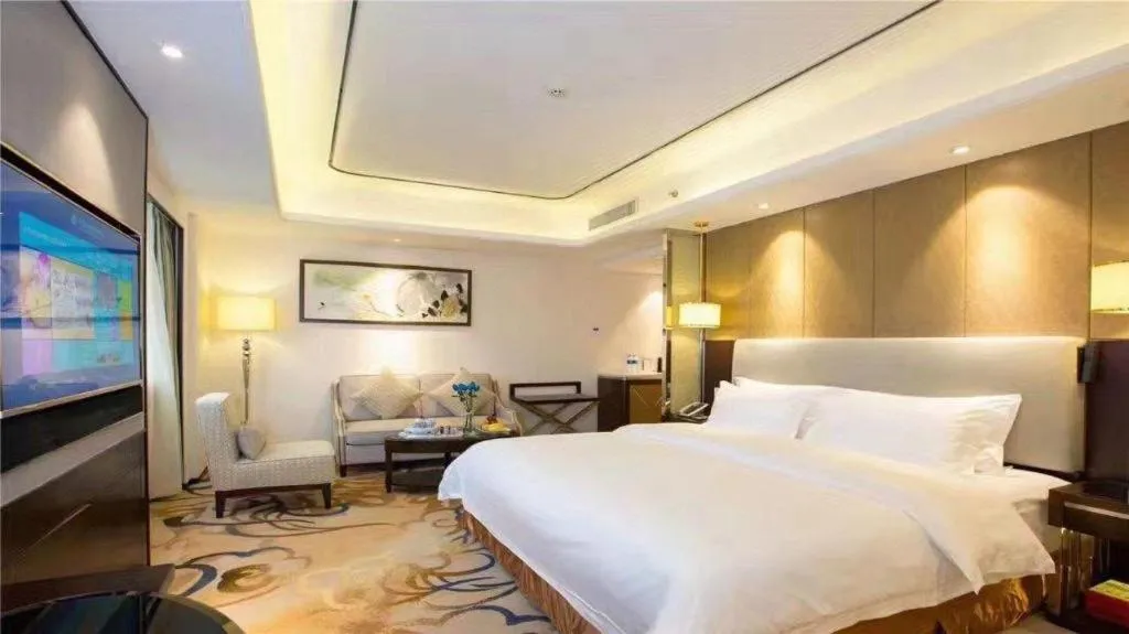 Bed in Noble Jasper Hotel Huizhou