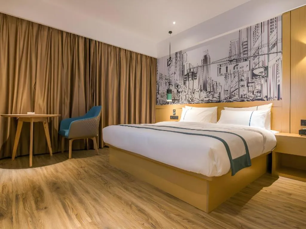 Bed in City Comfort Inn Guiping Xishan