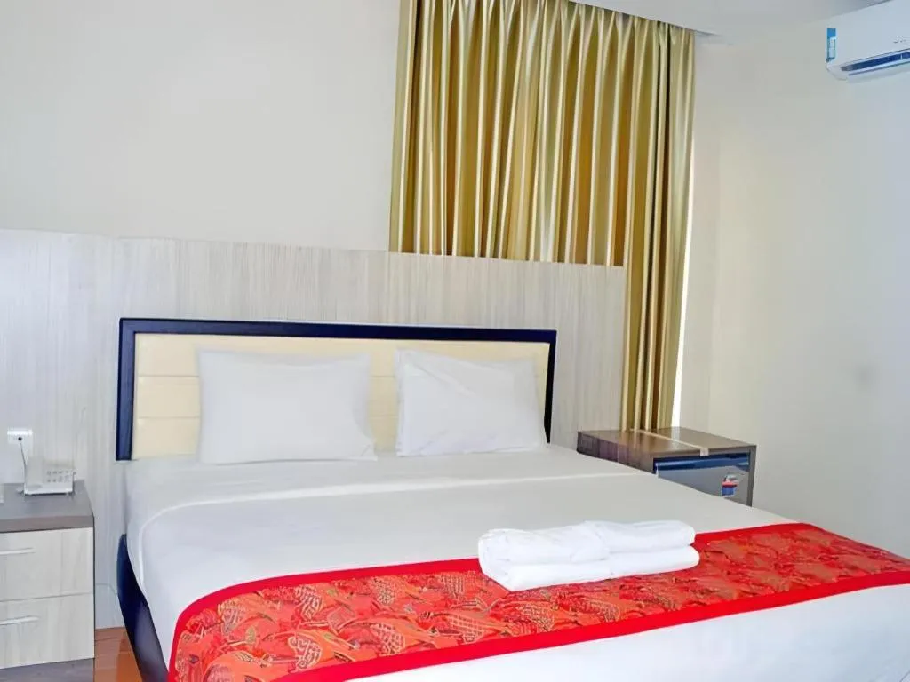 Bed in Grant Hotel Subang