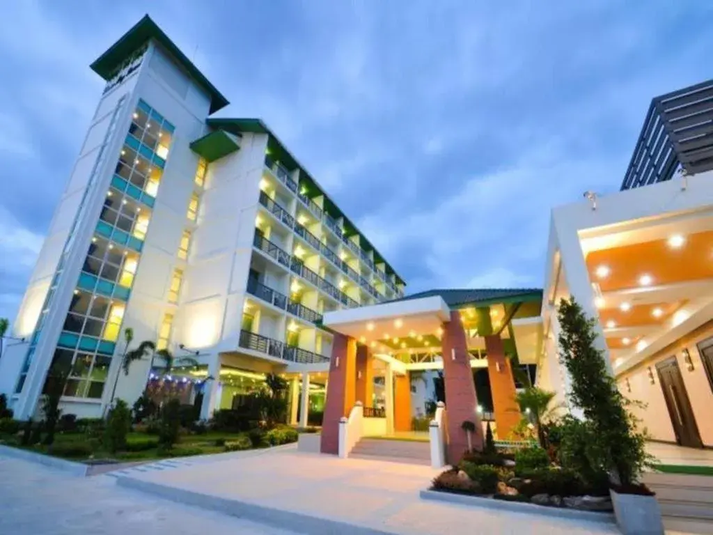 The Flora May Resort The Flora May Resort
