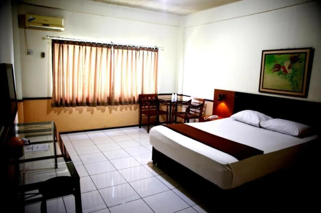 Bed in Hotel Augusta Jakarta