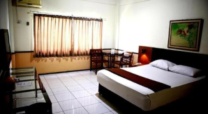 Bed in Hotel Augusta Jakarta