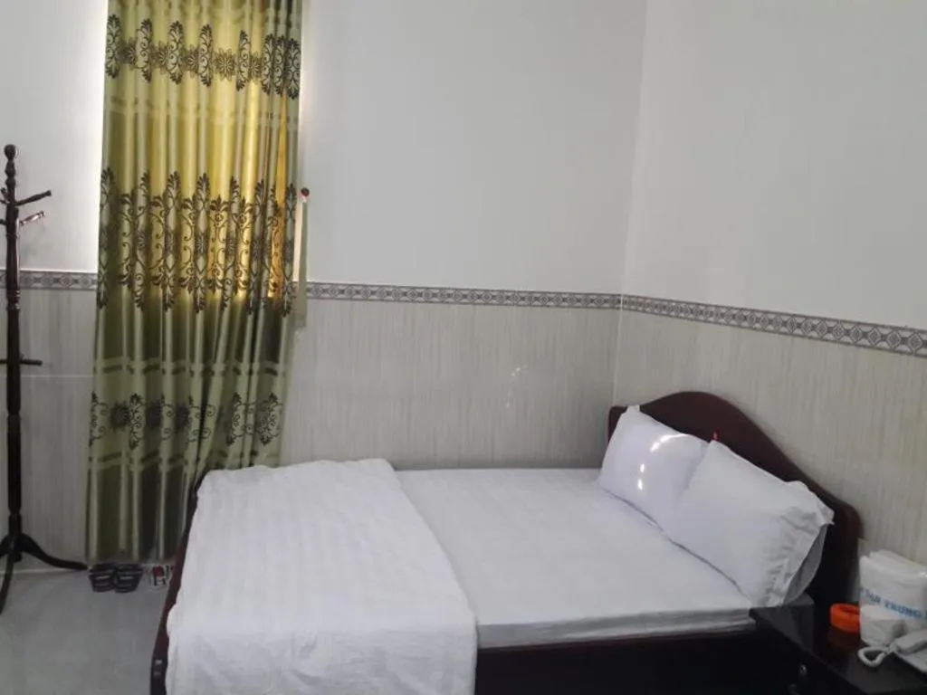 Bed in Trung Luong Hotel 2