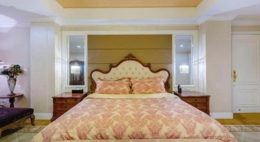 Bed in Country Garden Phoenix Hotel Chizhou Jiuhua Mountain