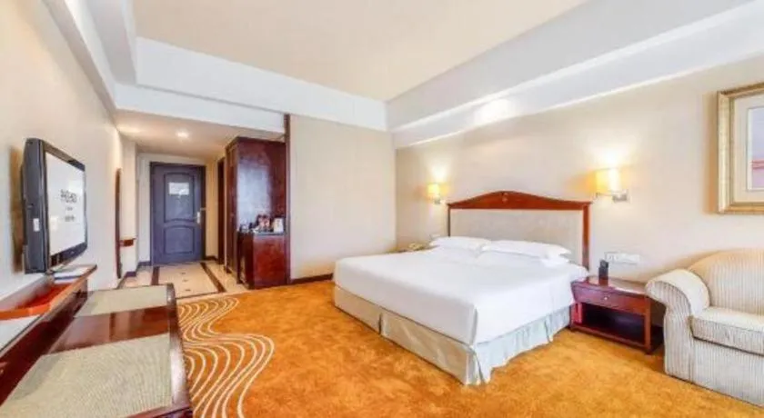 Bed in Country Garden Phoenix Hotel Chizhou Jiuhua Mountain