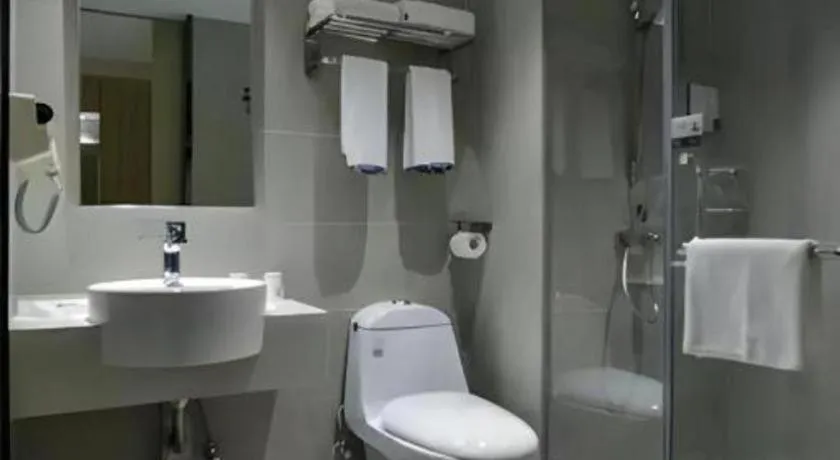 City Comfort Inn Dangtu High Speed East Railway Station RT-Mart