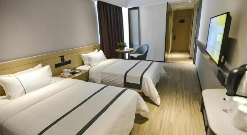 Bed in City Comfort Inn Dangtu High Speed East Railway Station RT-Mart