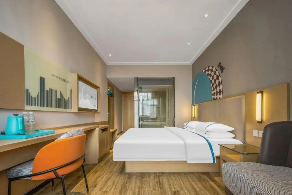 Bed in City Comfort Inn Dangtu High Speed East Railway Station RT-Mart