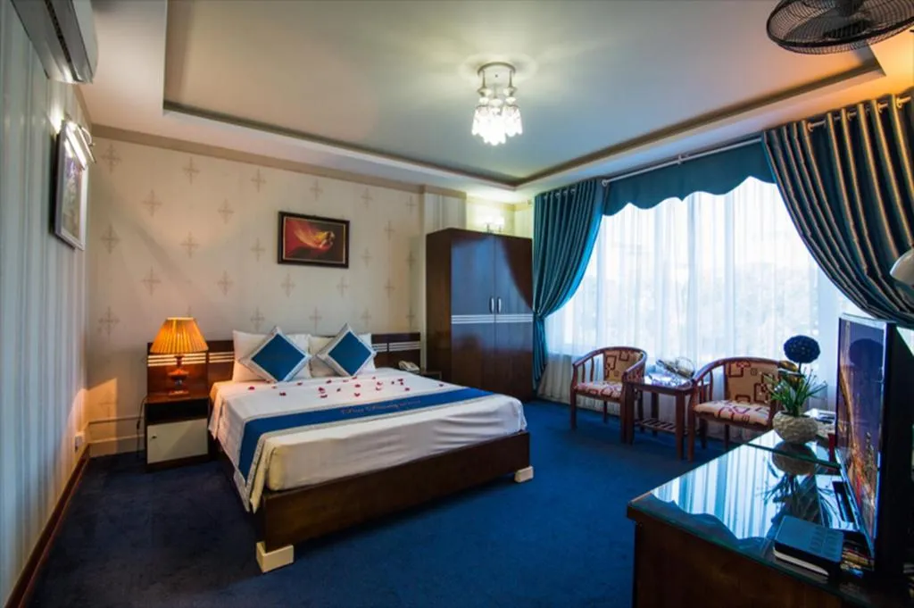 Bed in Hanoi Dai Duong Hotel 1
