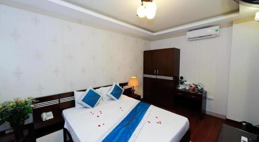 Bed in Hanoi Dai Duong Hotel 1