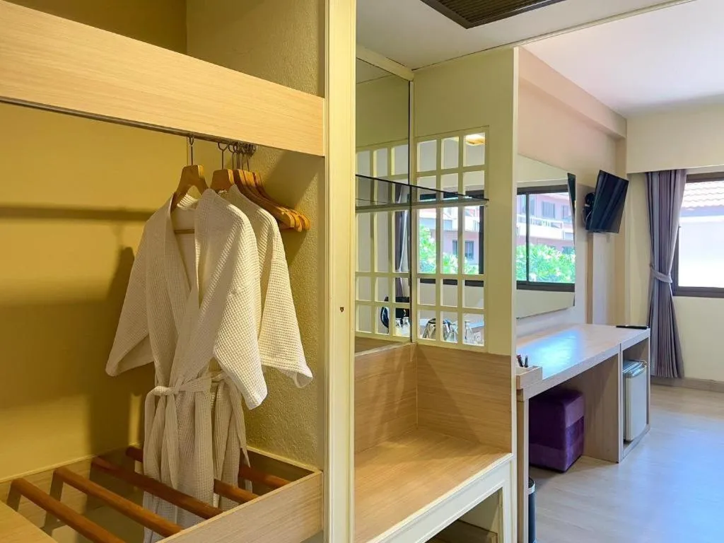 Bed in Bunjongburi Hotel