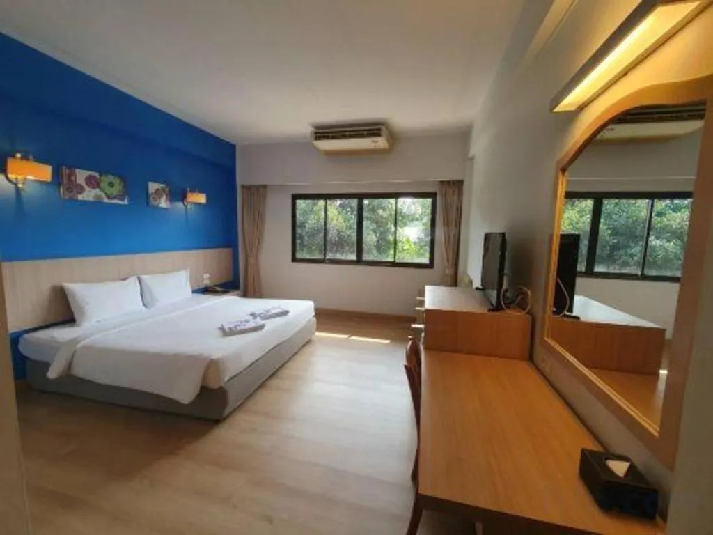 Bed in Bunjongburi Hotel