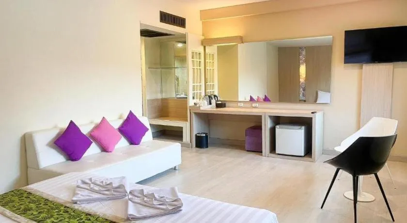 Bed in Bunjongburi Hotel